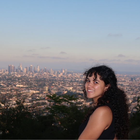 Meet your Posher, Ruth - Picture 1 of 1